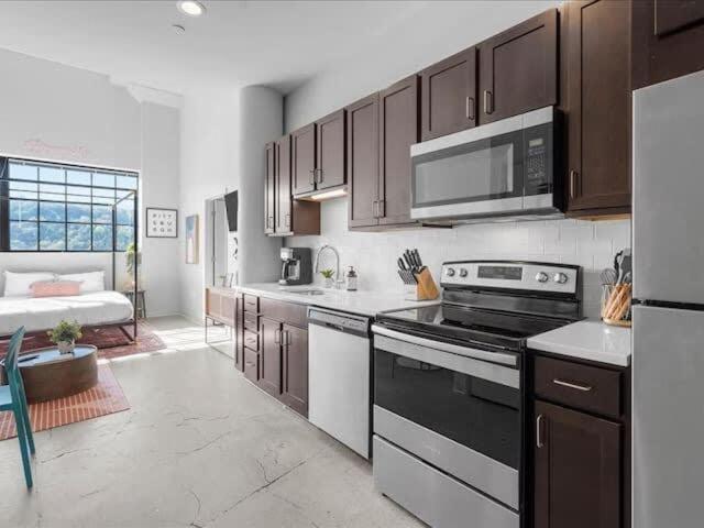 Cozysuites Gorgeous Sdo Downtown Pittsburgh Buitenkant foto