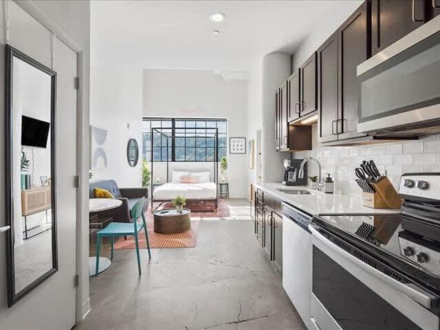 Cozysuites Gorgeous Sdo Downtown Pittsburgh Buitenkant foto